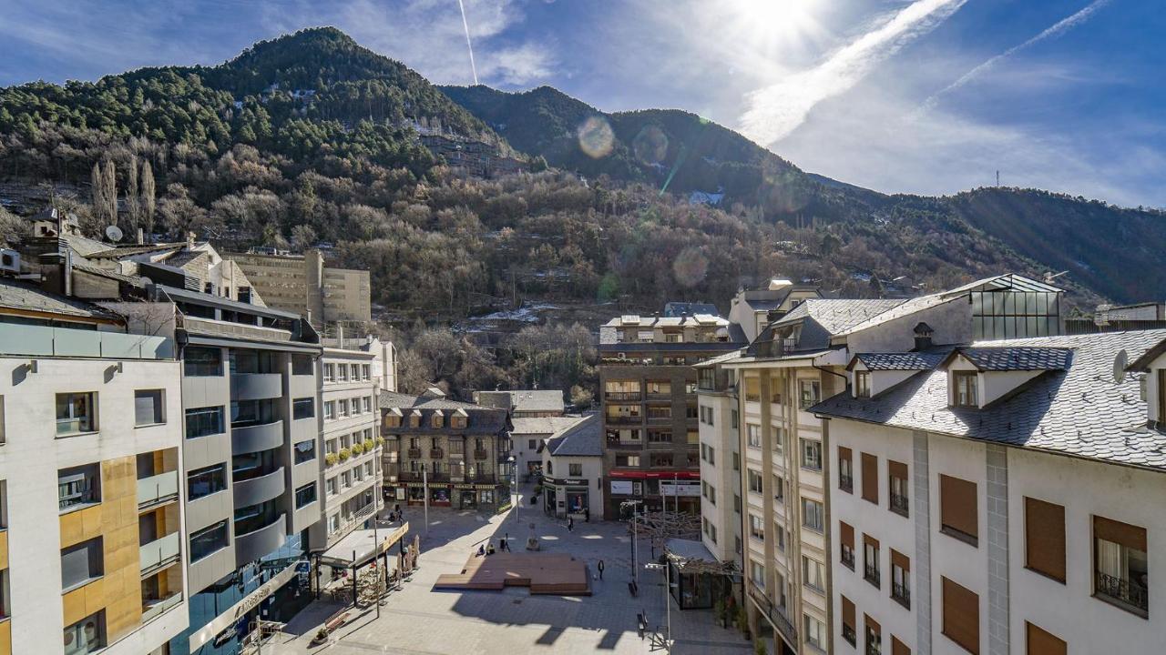 Roc Blanc Hotel & Spa Andorra la Vella Exteriör bild